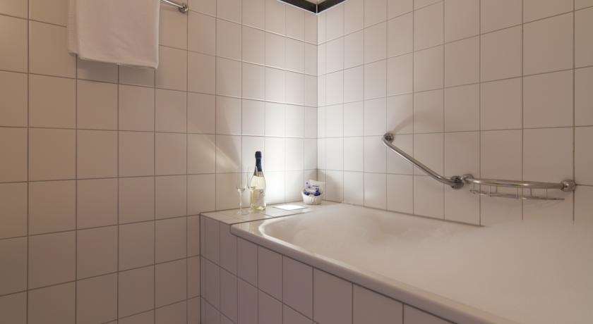 Hotel Domicil Boardinghaus Bad Aquisgrán Habitación foto